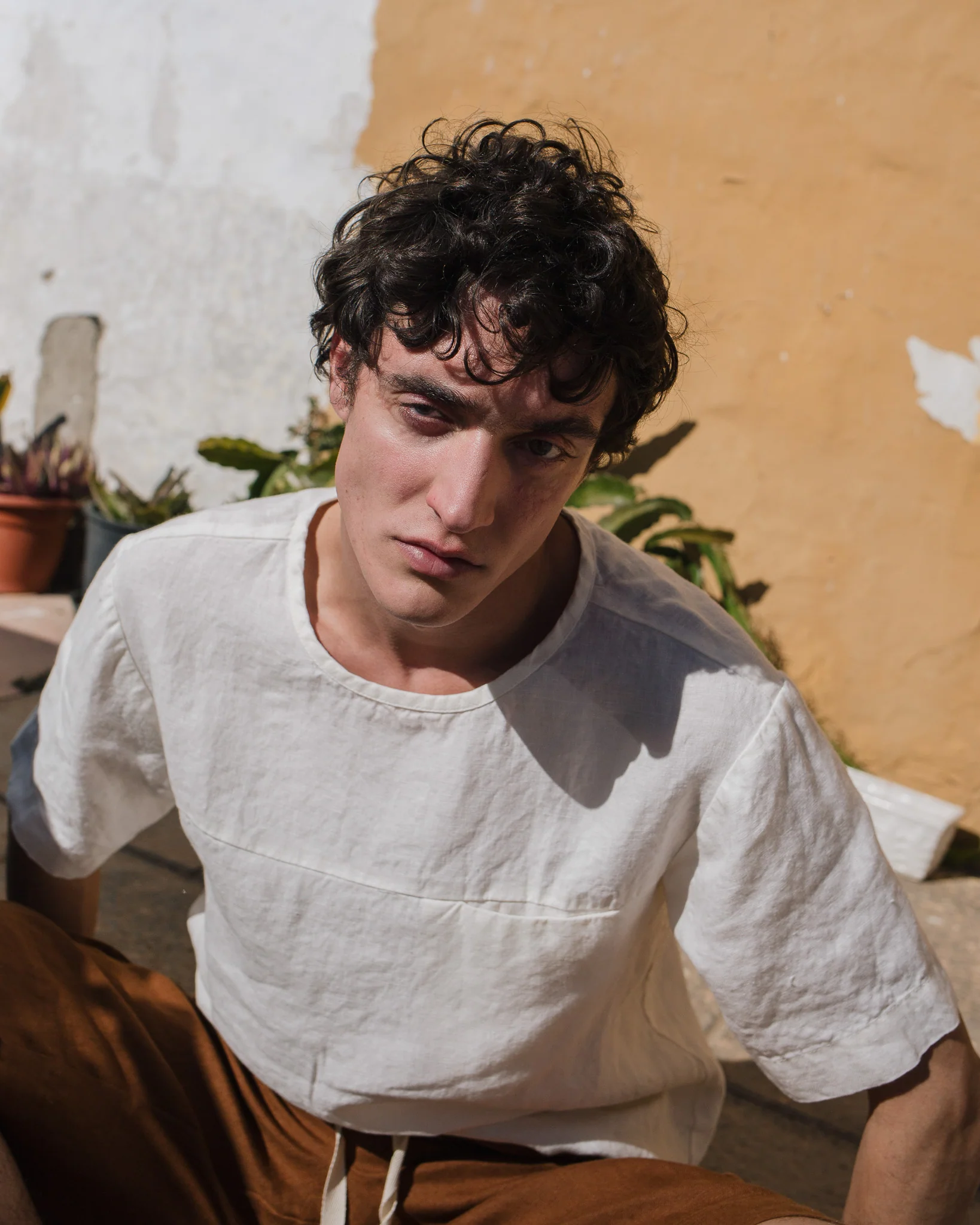 White Linen Crew - Neck Short - Sleeve Top - Image 3